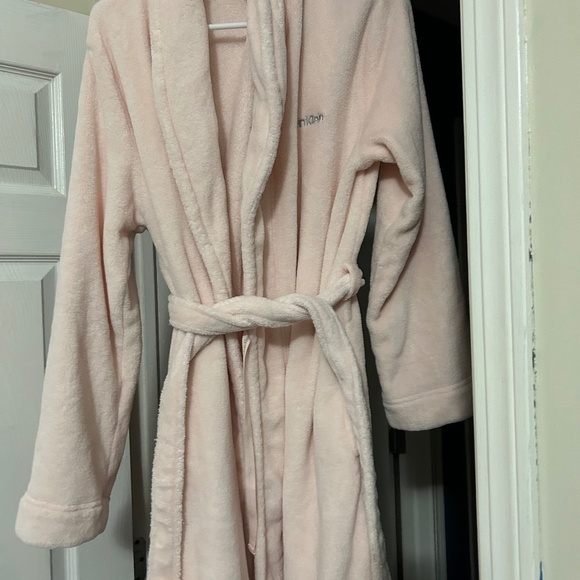 Never worn Calvin Klein robe - Picture 1 of 1